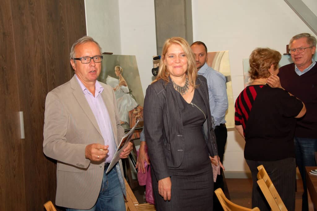 UNIESIENIA – JULIA MYGA, ANNY POLONSKY