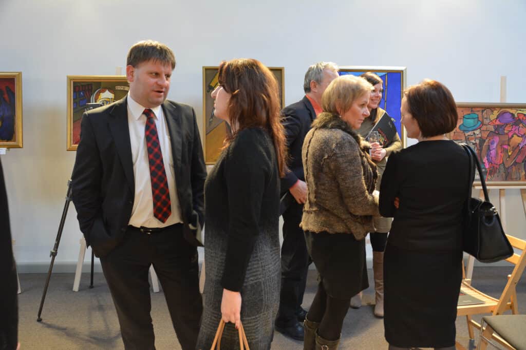 ŚWIAT, KTÓRY NIE MOŻE ZAGINĄĆ – CZYLI OPOWIEŚĆ O KULTURZE ŻYDOWSKIEJ