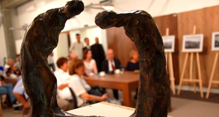 TOMASZ JĘDRZEJEWSKI, GRUPA MOMENT