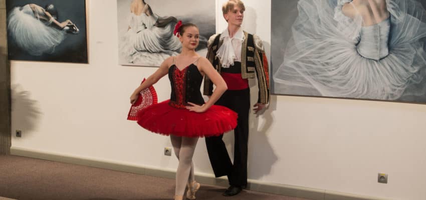 AGATA MIKULSKA SIENKIEWICZ