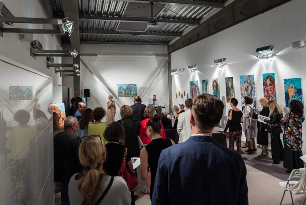 Inside - outside by Dominik Jasiński